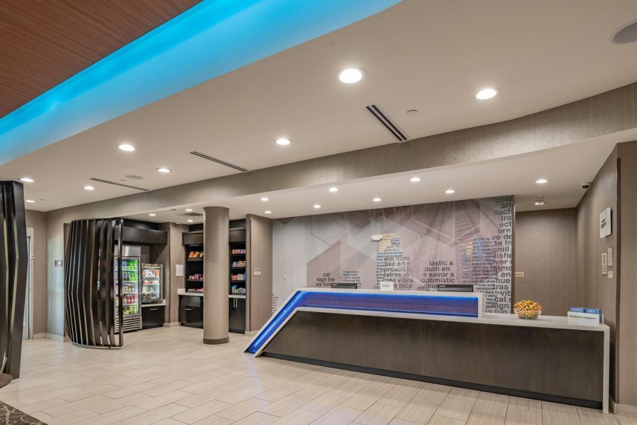 Springhill Suites Dallas Central Expressway מראה חיצוני תמונה
