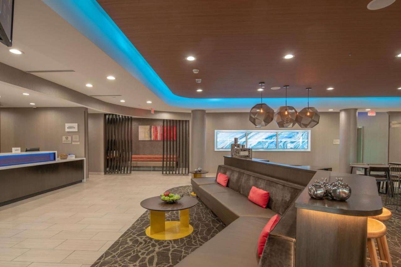Springhill Suites Dallas Central Expressway מראה חיצוני תמונה