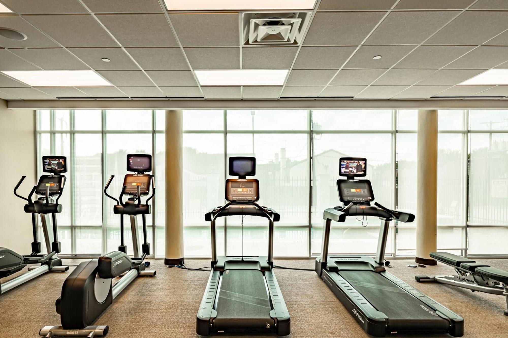 Springhill Suites Dallas Central Expressway מראה חיצוני תמונה