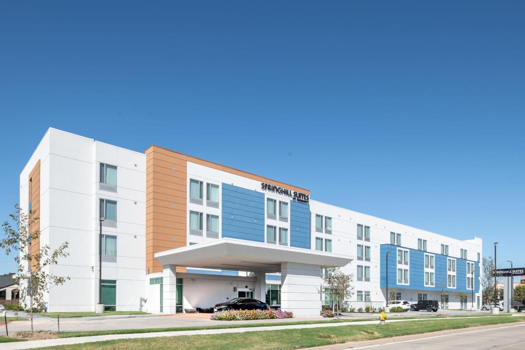 Springhill Suites Dallas Central Expressway מראה חיצוני תמונה