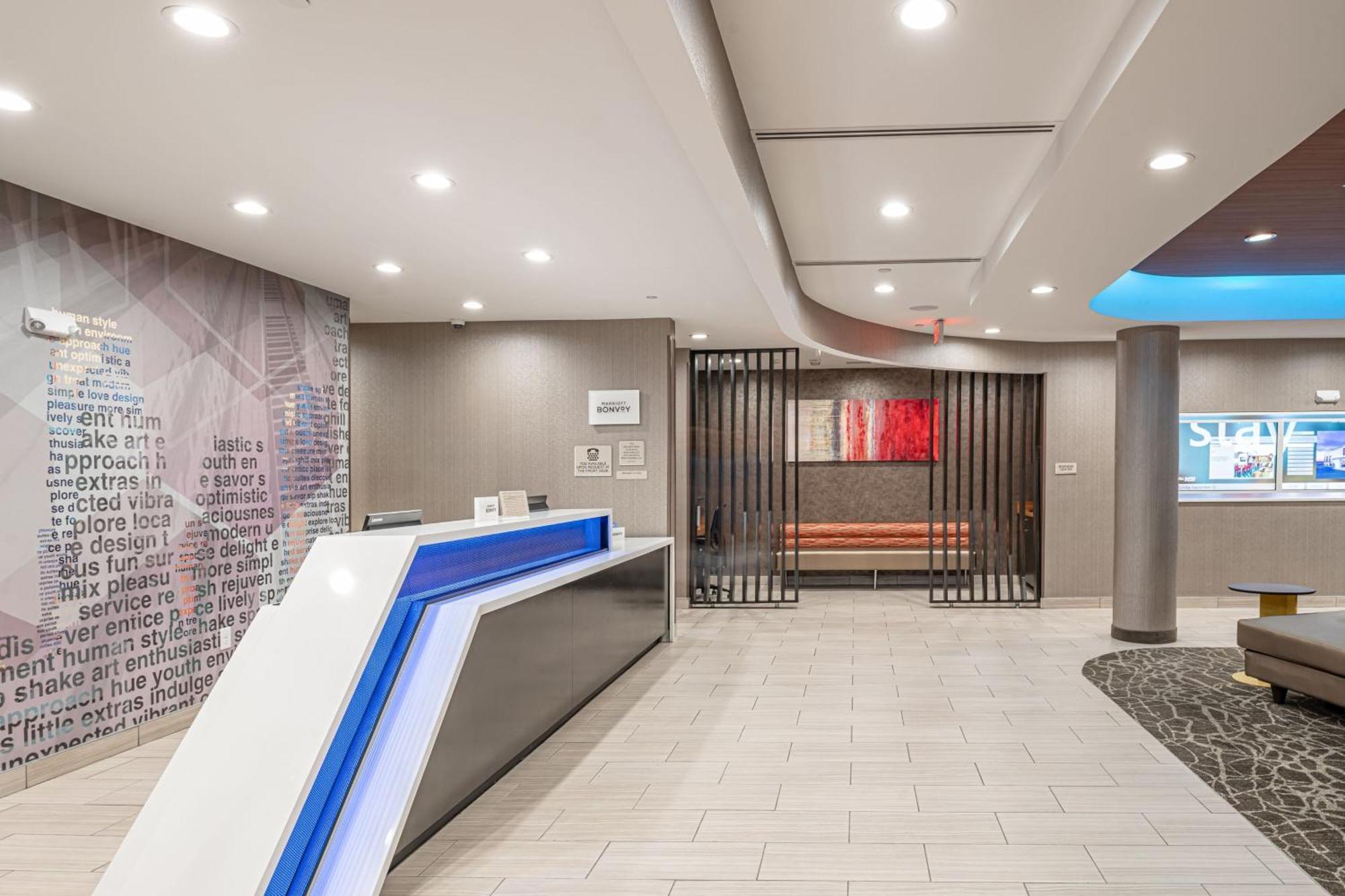 Springhill Suites Dallas Central Expressway מראה חיצוני תמונה
