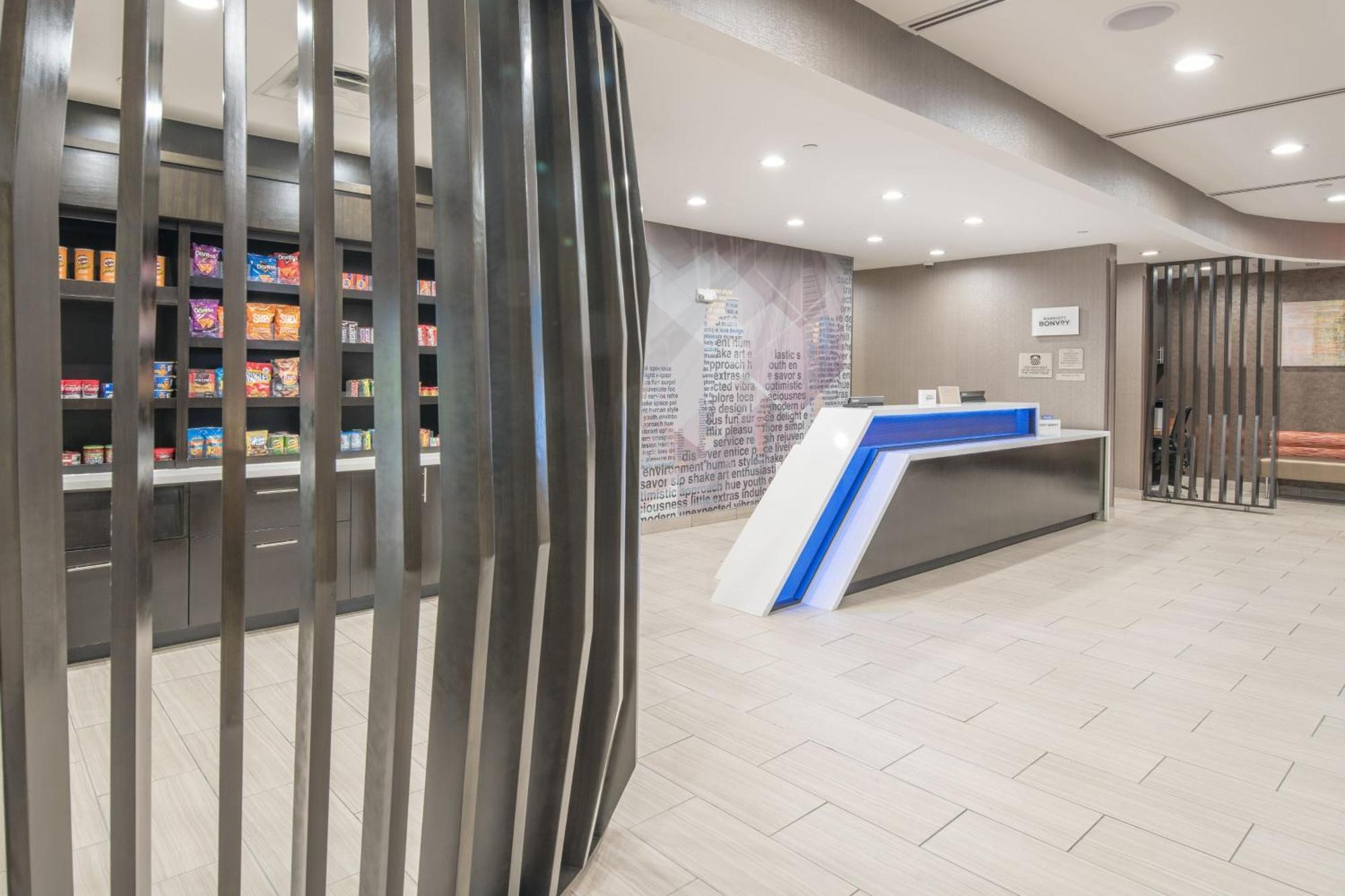 Springhill Suites Dallas Central Expressway מראה חיצוני תמונה