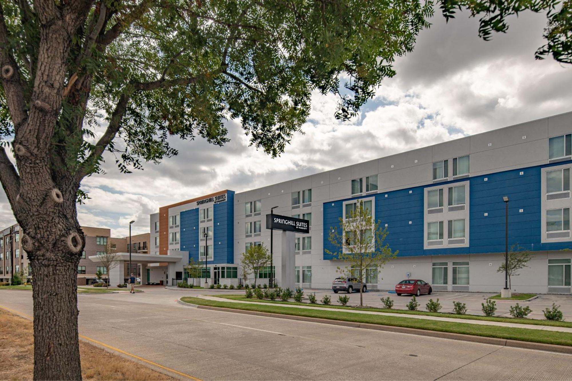 Springhill Suites Dallas Central Expressway מראה חיצוני תמונה